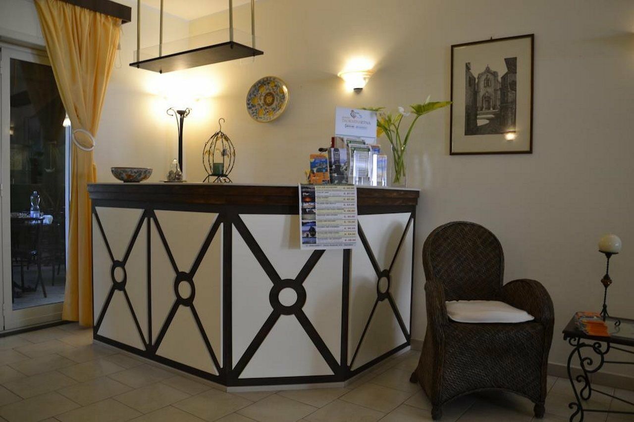Hotel Marabel SantʼAlessio Siculo Εξωτερικό φωτογραφία